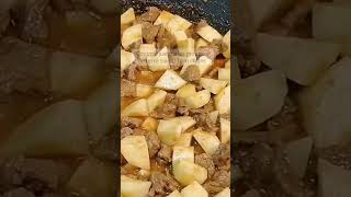 Recette  Très facile et Délicieuse  Carbonnade aux pommes de terre 😋👌 [upl. by Eelrebmik]