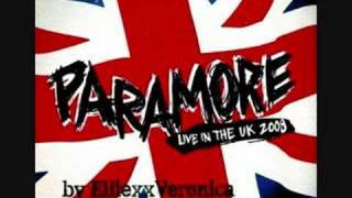 Paramore live in UK 4Never let this go [upl. by Bushweller]