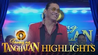 Tawag ng Tanghalan John Raymundo triumphs over Rico Garcia [upl. by Suollecram]