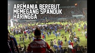 AREMANIA SERBU LAPANGAN BEREBUT MEMEGANG SPANDUK HARINGGA [upl. by Lotson]