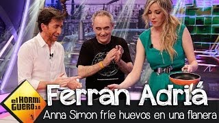 El Hormiguero 30  Anna Simon fríe un huevo en una flanera [upl. by Whitford]