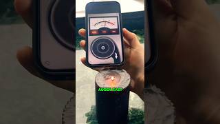 Kerze mit Smartphone Lautsprecher auspusten😨💨🔥 smartphonetricks kerze auspustenlautsprecher [upl. by Sylirama]