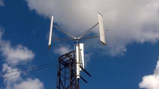 Vertical wind turbine 1kW working with load Wind speed 67 ms [upl. by Magdalen]