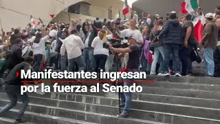 DIERON PORTAZO AL SENADO  Manifestantes entran al recinto contra la reforma al Poder Judicial [upl. by Akeim]