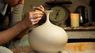 Throwing a Round Bellied Vase with Flared Top  Matt Horne Pottery [upl. by Adnawal251]