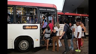 Participação Popular  Assédio no transporte público  11092017 [upl. by Onidranreb]