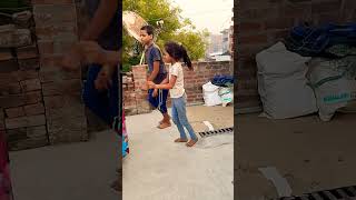 Ke andar ka kutta hai bhaiya bhaiya jaldi chale iske andar dog hai funny comedy [upl. by Dallon33]