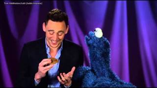 Tom Hiddleston amp Cookie Monster subtitulado [upl. by Sivia]