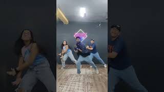 Iski Uski Kaun Kiski dance adityavardhan foryou bollywooddance 2states [upl. by Teraj]