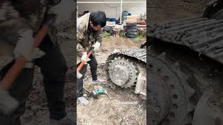 Replacing Travel Gears and Track Rollers on a MediumSized Excavator fyp short shorts shortviral [upl. by Staal]