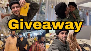 My First Giveaway📱 Twinning with Ruhaan😍  Mohammad Ali Road With Behnoi Sahab 😊 Ramdan vlog [upl. by Alidis213]