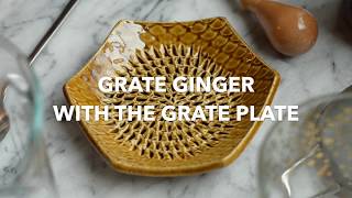 How To Grate Ginger with The Grate Plate [upl. by Hallock956]