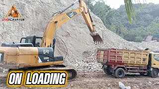 EXCAVATOR LOADING DUMP TRUCK [upl. by Valdes]