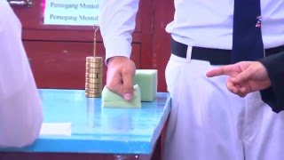 eGURU FIZIK Tingkatan 4  Daya dan Gerakan Memahami Kekenyalan Bahagian 1 [upl. by Lebasy934]