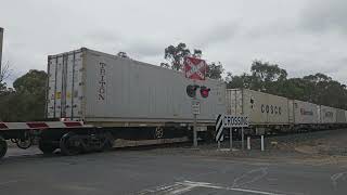 7902V PN Fruitflyer to Melbourne 14624 North Ararat VIC [upl. by Ecirtac]