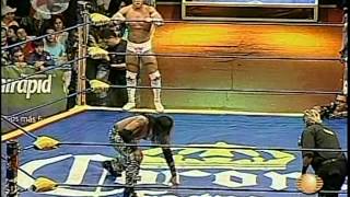 AAA Alex Koslov vs Nicho el Millonario 20090518 AAA Cruiserweight semfiinal [upl. by Fahland18]