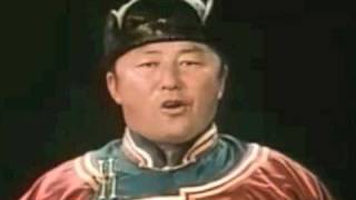 Khoomei Mongolian throat singing lesson by D Sundui [upl. by Worrad]