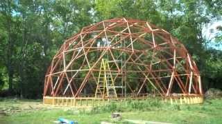 BUILDING A 40 FOOT GEODESIC DOME PART 2 [upl. by Airekal]