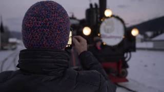 Historische Eisenbahn  Schmalspurbahn  Taurachbahn im Lungau Mauterndorf im Winter [upl. by Nauqes]