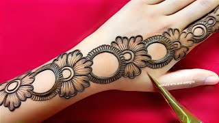 New stylish back hand mehndi design  easy mehndi design  mehndi ka design  mehndi design  mehndi [upl. by Imoyn365]