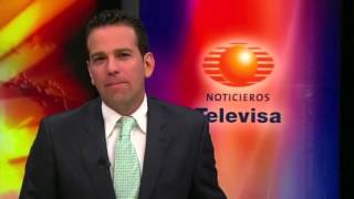 Noticiero chusco de Joaquin Lopez Doriga y Carlos Loret De Mola 2012mp4 [upl. by Shere65]