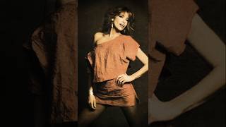 Carly Simon  Youre So Vain CarlySimon 70smusic 70s shorts [upl. by Adlay]