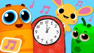 The Color Crew  Hickory Dickory Dock ♫ Sing Along ♫ Songs For Kids [upl. by Ulrick]