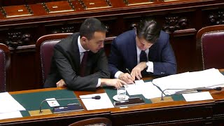 Fiducia Conte si consulta con Di Maio prima del discorso a Montecitorio [upl. by Dimitri839]