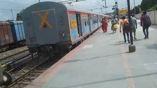 Saharsa se Anand vihar jansadharan express time 230 [upl. by Osgood390]