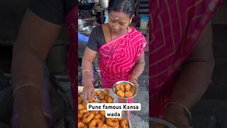 Pune famous kanda vada ।Hardworking amma wada shop pune pune streetfood vada short southindian [upl. by Ave]