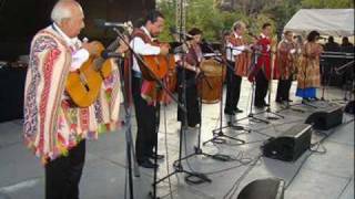 Los Folkloristas  Chakay manta Argentina [upl. by Riatsala]