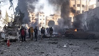 Tote nach Luftangriffen auf Idlib [upl. by Mckenna]