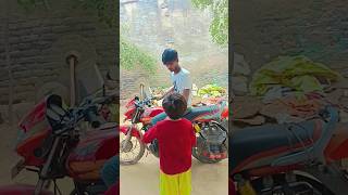 papa hmesha helmet yhi par bhool jaate hai 🥰🥰 funny cutebaby viral shorts mrnitin023 [upl. by Chadburn]