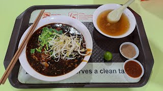 Highly Rated Beef Noodles  Best Singapore Popular Food  Hwa Heng Beef Noodle [upl. by Nirda355]