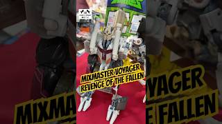 MIXMASTER TRANSFORMERS REVENGE OF THE FALLEN CLASE VOYAGER [upl. by Nitsrek467]