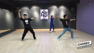 POV  Ariana Grande  CHOREOGRAPHY CLASS [upl. by Gerik403]