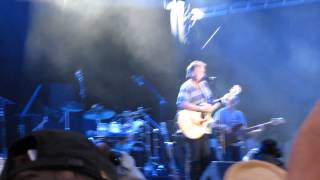 Rainhard Fendrich  Zwischen Eins Und Vier live  Donauinselfest 2013 [upl. by Ansel]