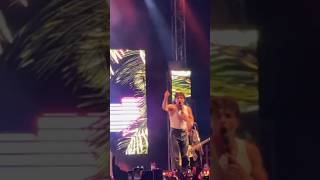 OH CECILIA  THE VAMPS LIVE IN LEEDS ​⁠madeline06 shorts thevamps [upl. by Glad]