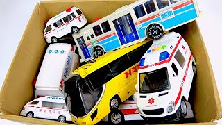 救急車とバスのミニカーが走る！サイレンあり！緊急走行テスト！Ambulance and bus miniature cars run Emergency driving test [upl. by Zweig356]