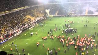 Fenerbahce  Galatasaray sampiyonluk maç aglayan fbliler 12052012 part 3 [upl. by Nahshon]