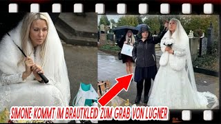 Simone kommt im Brautkleid zum Grab von Lugner Familie feiert am Friedhof [upl. by Charissa367]