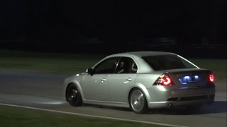 Ford Mondeo V6 ST 220 vs Fiat 147  Poderoso el Sedan [upl. by Sillad]