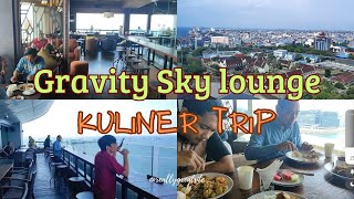 Swiss Belhotel nikmati sunset dan kota makassar dari atas cafe gravity Sky lounge [upl. by Annoynek]