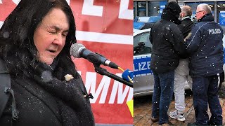 Freiberg  Rednerin auf dem Obermarkt attackiert 07022024 [upl. by Lovering]