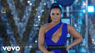 Demi Lovato  Cool For The Summer Live At The MTV VMAs  2017 [upl. by Hildagard]