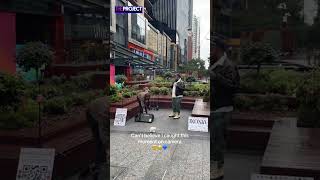 Teddy Swims sings Lose Control with busker in Brisbane [upl. by Trinidad969]