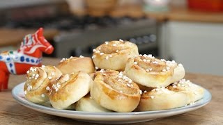 Schwedische Zimtschnecken Kanelbullar [upl. by Esirehs]