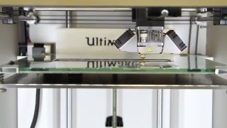 Ultimaker 2 Extended upgraded with a Bondtech QR 30 Extruder [upl. by Llennej]