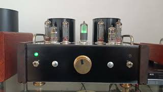 stereo elektronkový zesilovač push pull s el84 triode mode [upl. by Accebber699]