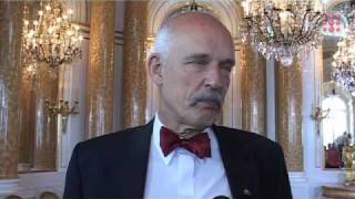 KorwinMikke Bardzo lubię prywatnie Komorowskiego ale niedobrze że został prezydentem [upl. by Ayotal]